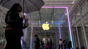 Pengguna iPhone Masih Paling Setia, Tapi Terus Menurun